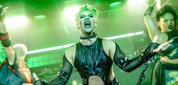 Jan as Oscar Wilde in OSCAR at the Crown