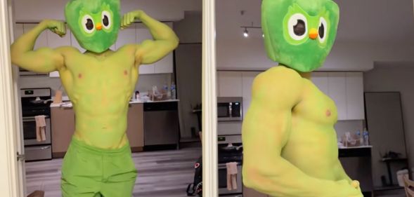 A man dressed as the Duolingo owl has people thirsting.