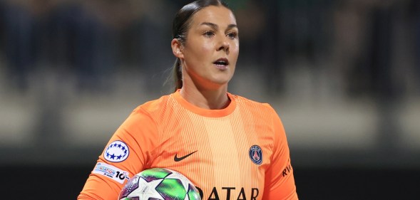 Mary Earps of Paris Saint-Germain holds the ball during the UEFA Women's Champions League 2025/26