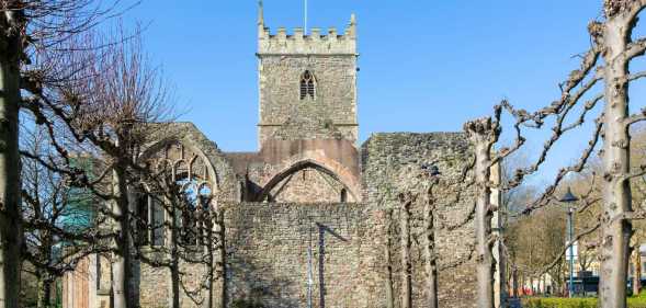 Ruins of St Peter's church bombed 1940 in Castle Park, city center of Bristol, England, UK.