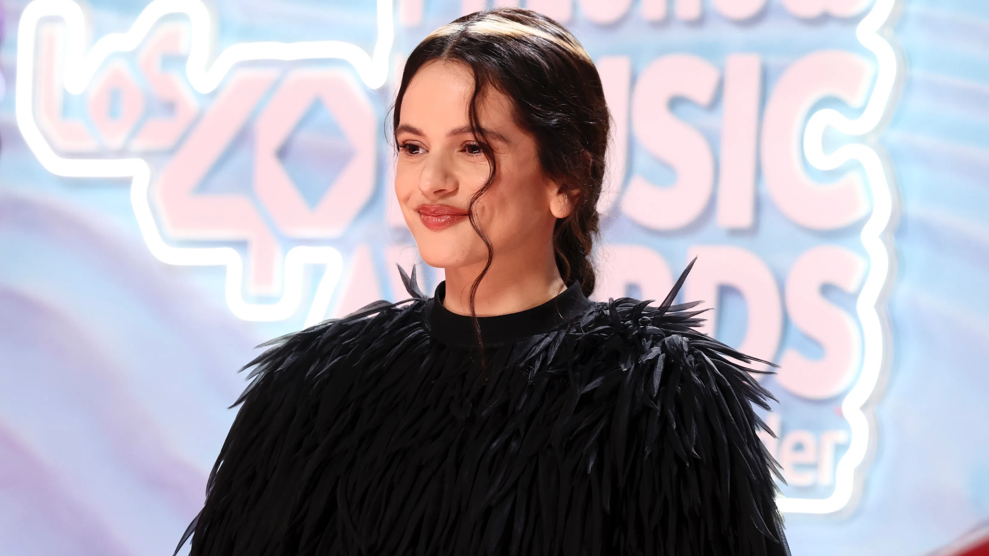 Cockroach sends Rosalia running out of interview in viral clip