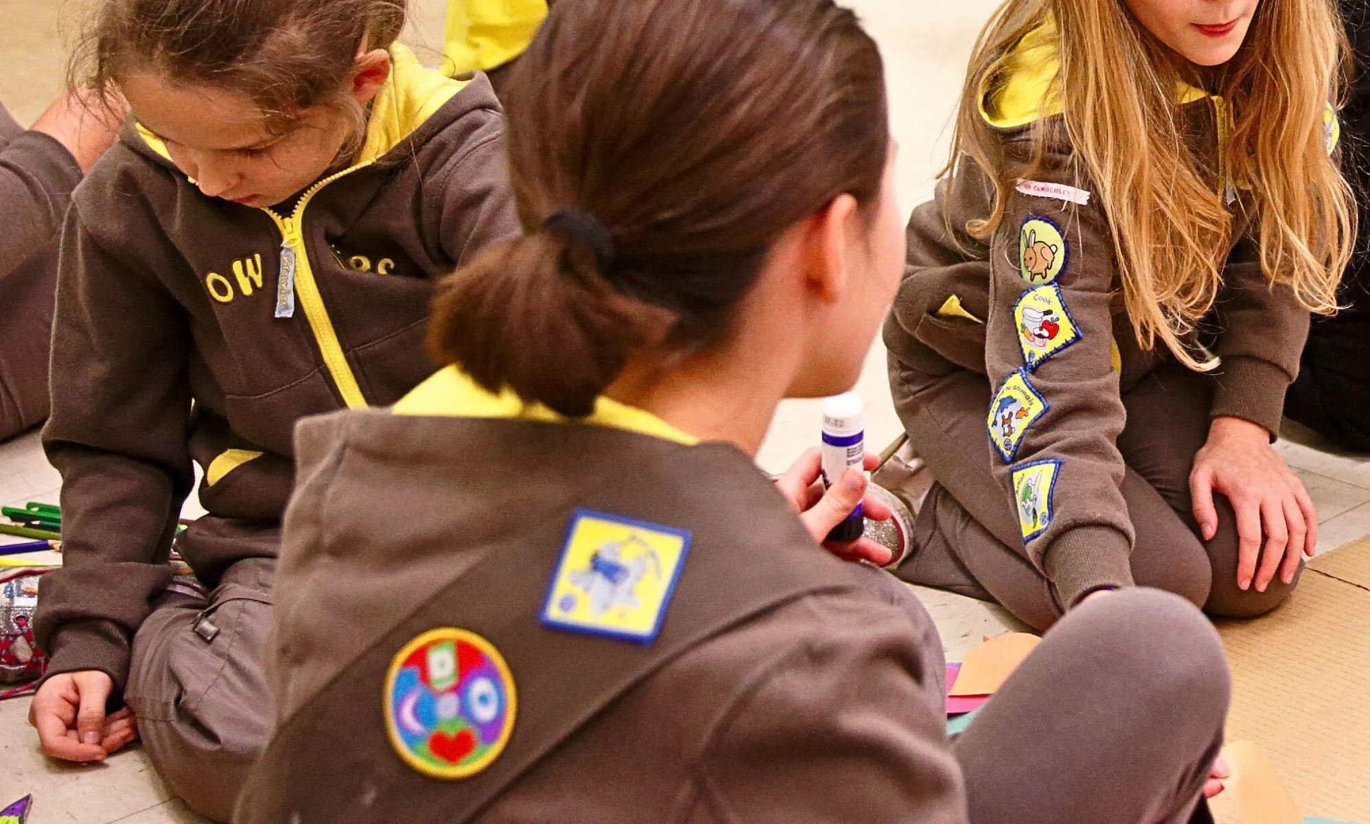 Thousands call on Girlguiding to reverse 'out of touch' trans ban