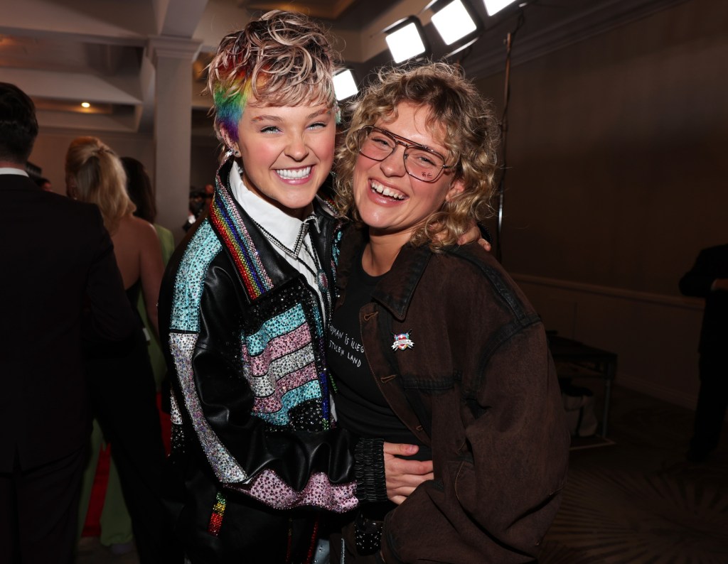 JoJo Siwa and Kath Ebbs smiling