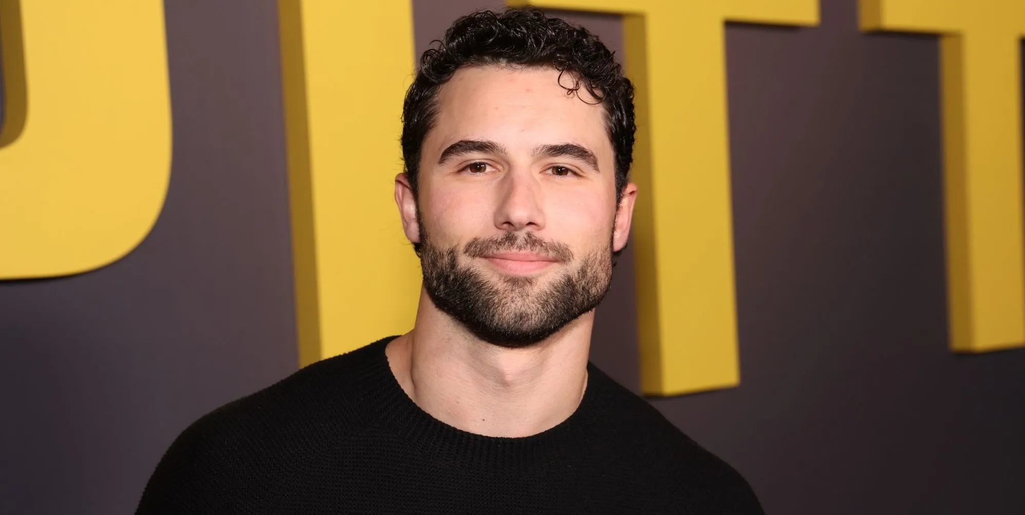 Heated Rivalry's Robbie GK strips off and gets soaked in 'dangerously hot' vid