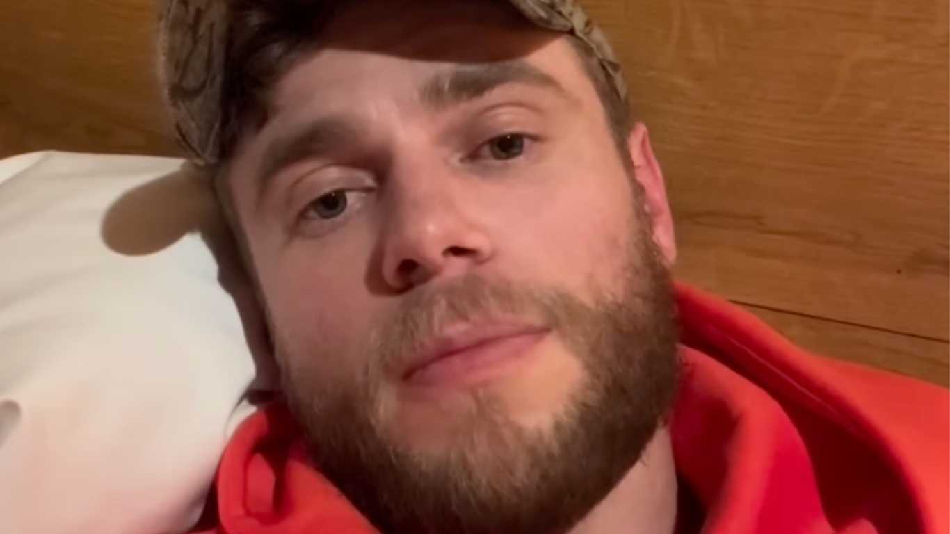 Team GB skier Gus Kenworthy says he received death threats after anti-ICE post