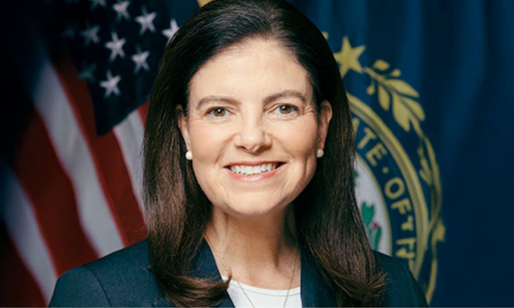 Kelly Ayotte.