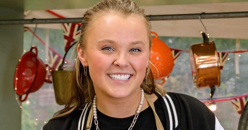 JoJo Siwa is joining the cast of Bake Off