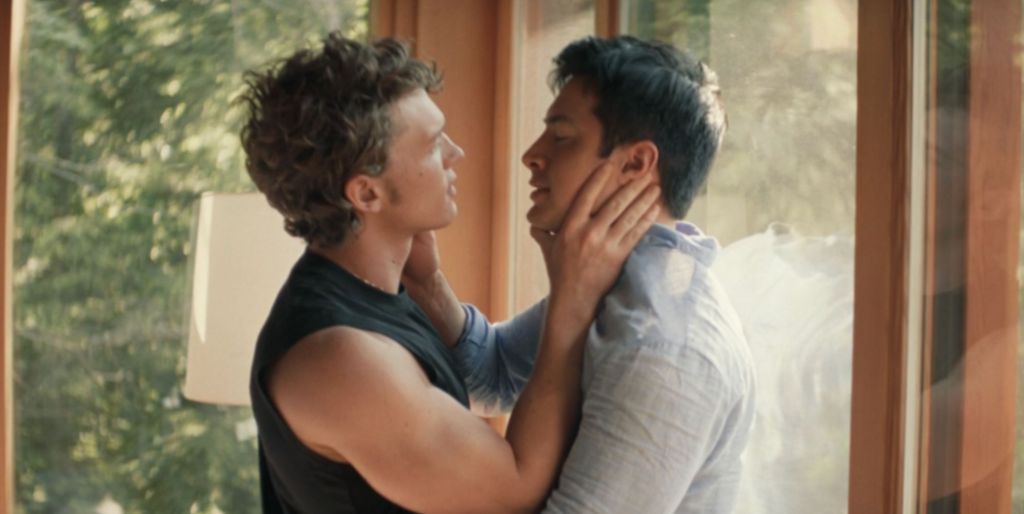 Connor Storrie as Ilya and Hudson Williams as Shane in Heated Rivalry