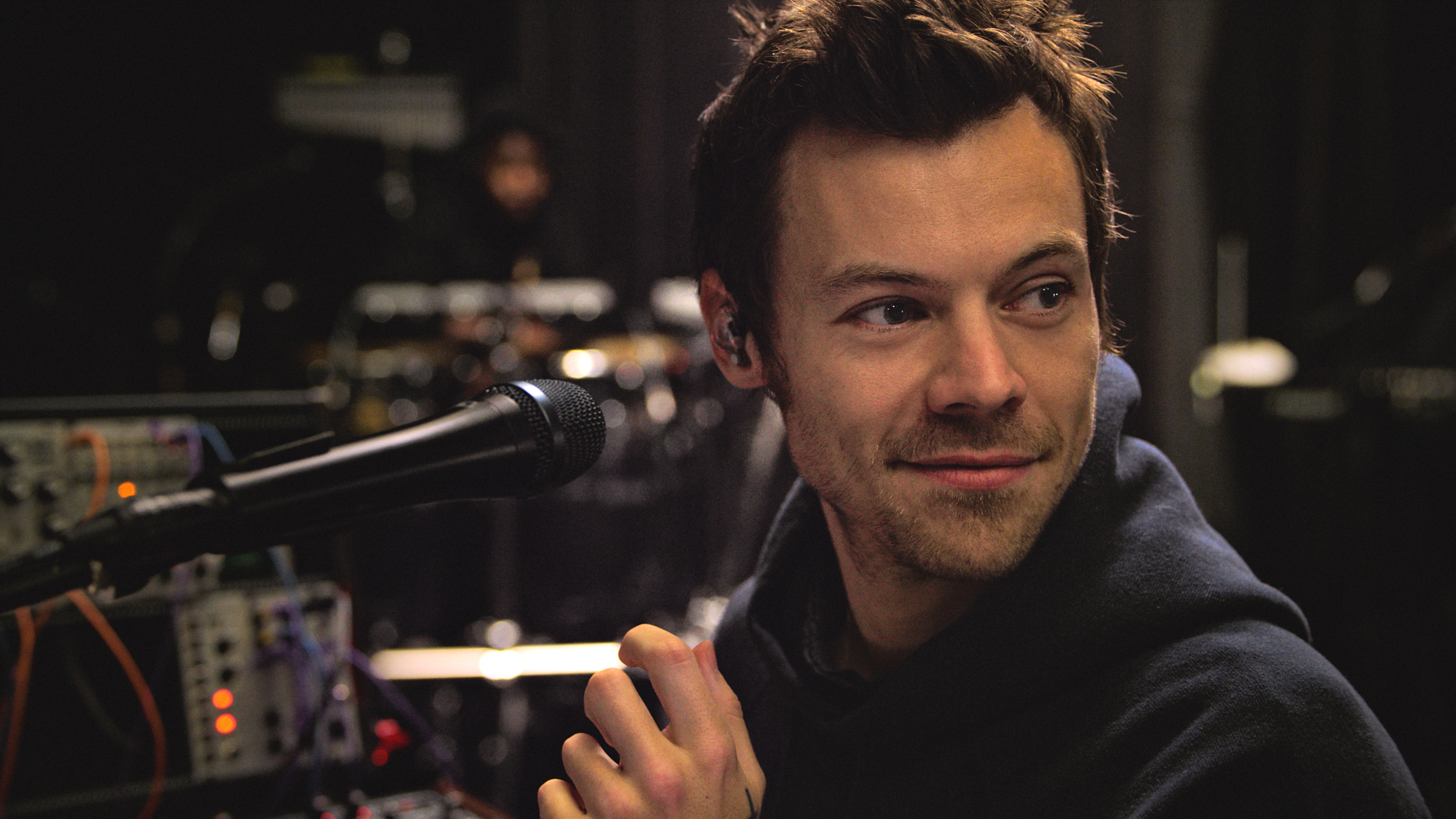 HARRY STYLES MANCHESTER: Netflix's SHOCKING Rule REVEALED!