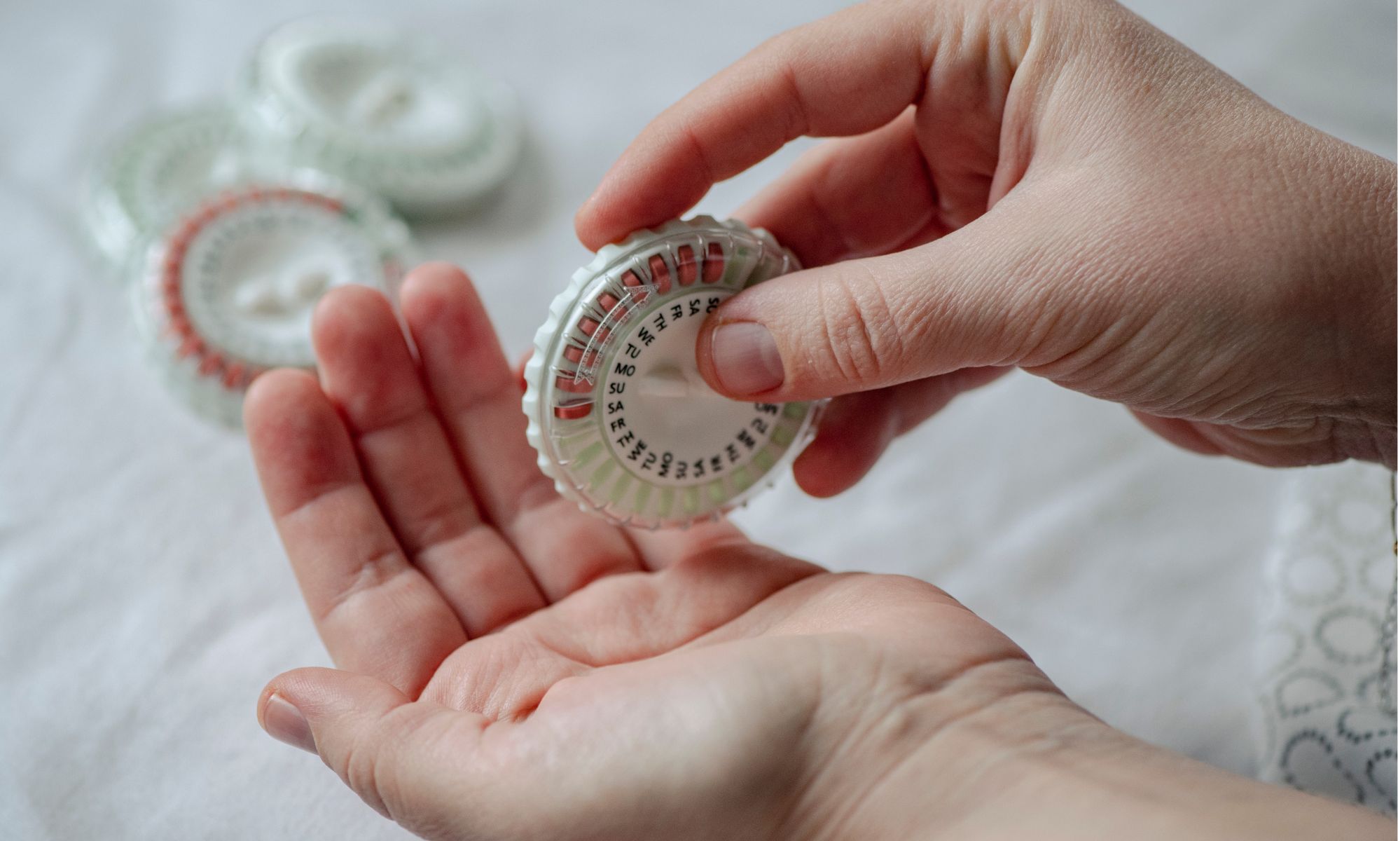 Trans health service 'dismayed' at NHS banning hormones for 16 and 17-year-olds