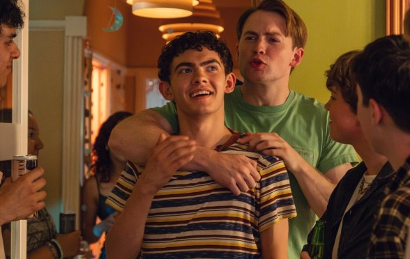 Joe Locke and Kit Connor in Heartstopper Forever