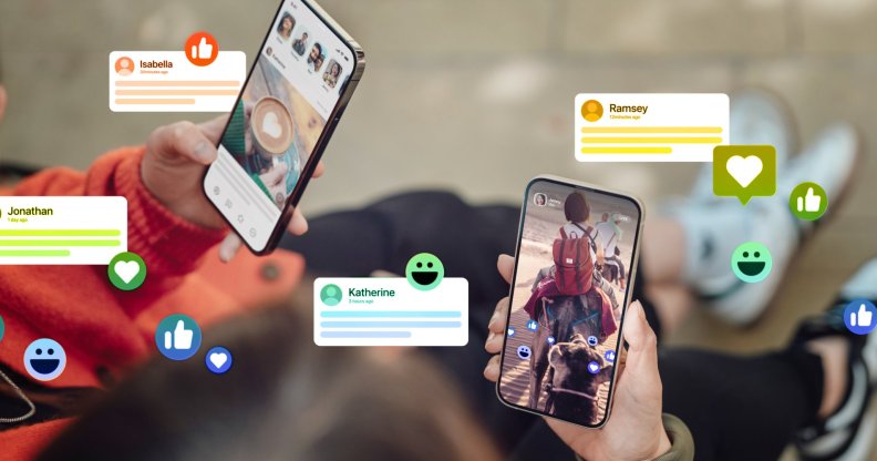 teens using social media