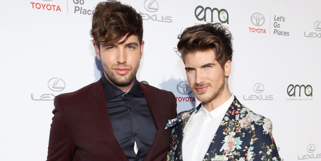Joey Graceffa (r) with ex-boyfriend Daniel Preda