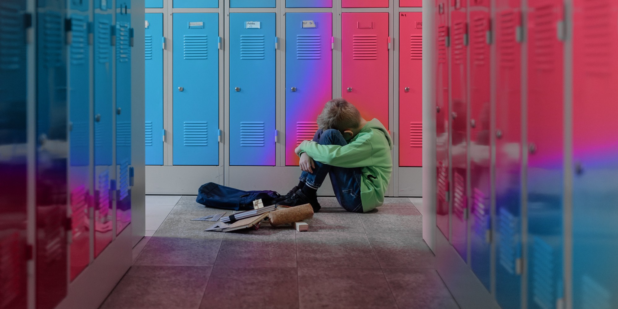 Padres demandan a una escuela por respetar la identidad de género de su hija