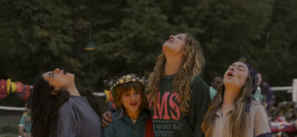 (L-R) Annie Jacobson (Ella Rubin), Maple (Mabel Strachan), Oona (Bo Bragason), and Ramona (Amélie Hoeferle) in Sterling Point. (Sabrina Lantos/Prime Video)