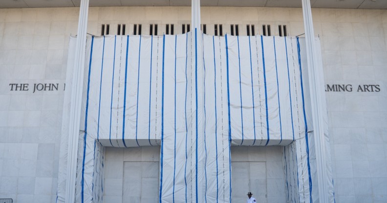 Kennedy Centre exterior: covered up