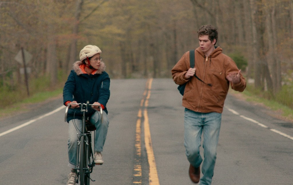 Leah Lewis and Daniel Diemer in The Half of It.