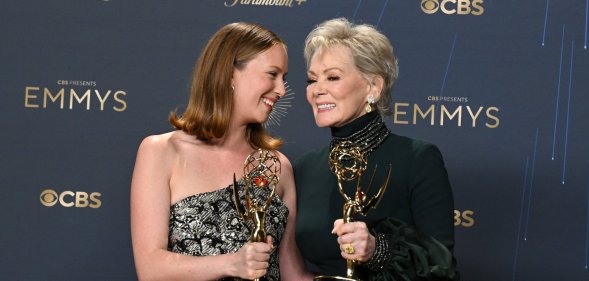 Hannah Einbinder, Jean Smart for "Hacks", pose with the Supporting Actress in a Comedy Series and Lead Actress in a Comedy Series awards, respectively at the 77th Primetime Emmy Awards held at the Pea