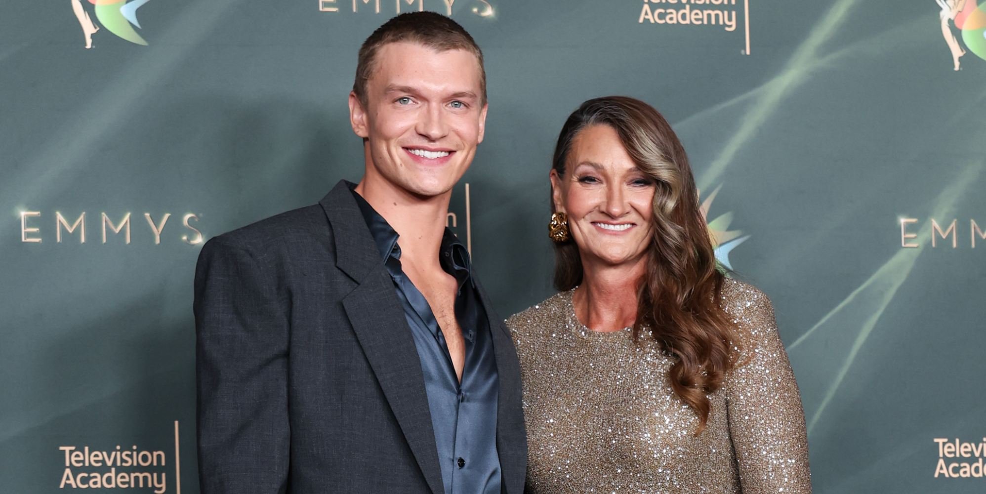 Connor Storrie with mum Linda at the 2026 Creative Arts Emmy Awards