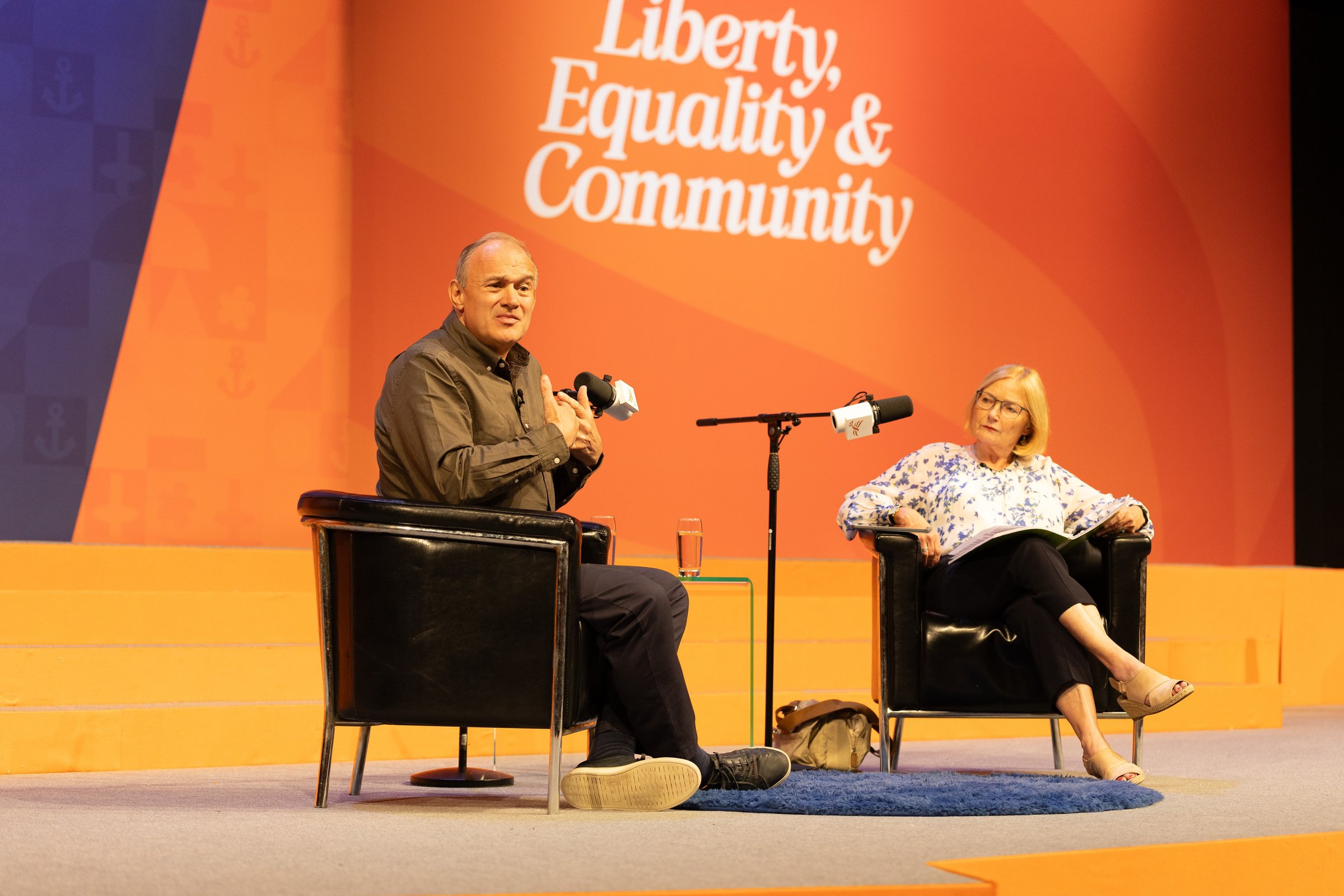 BRIGHTON, UNITED KINGDOM - 2026/09/20: Sir Ed Davey (L), Liberal Democrat leader, holds a Q&A session moderated by Journalist, Carolyn Quinn (R), on day two of the party's autumn conference at the Bri