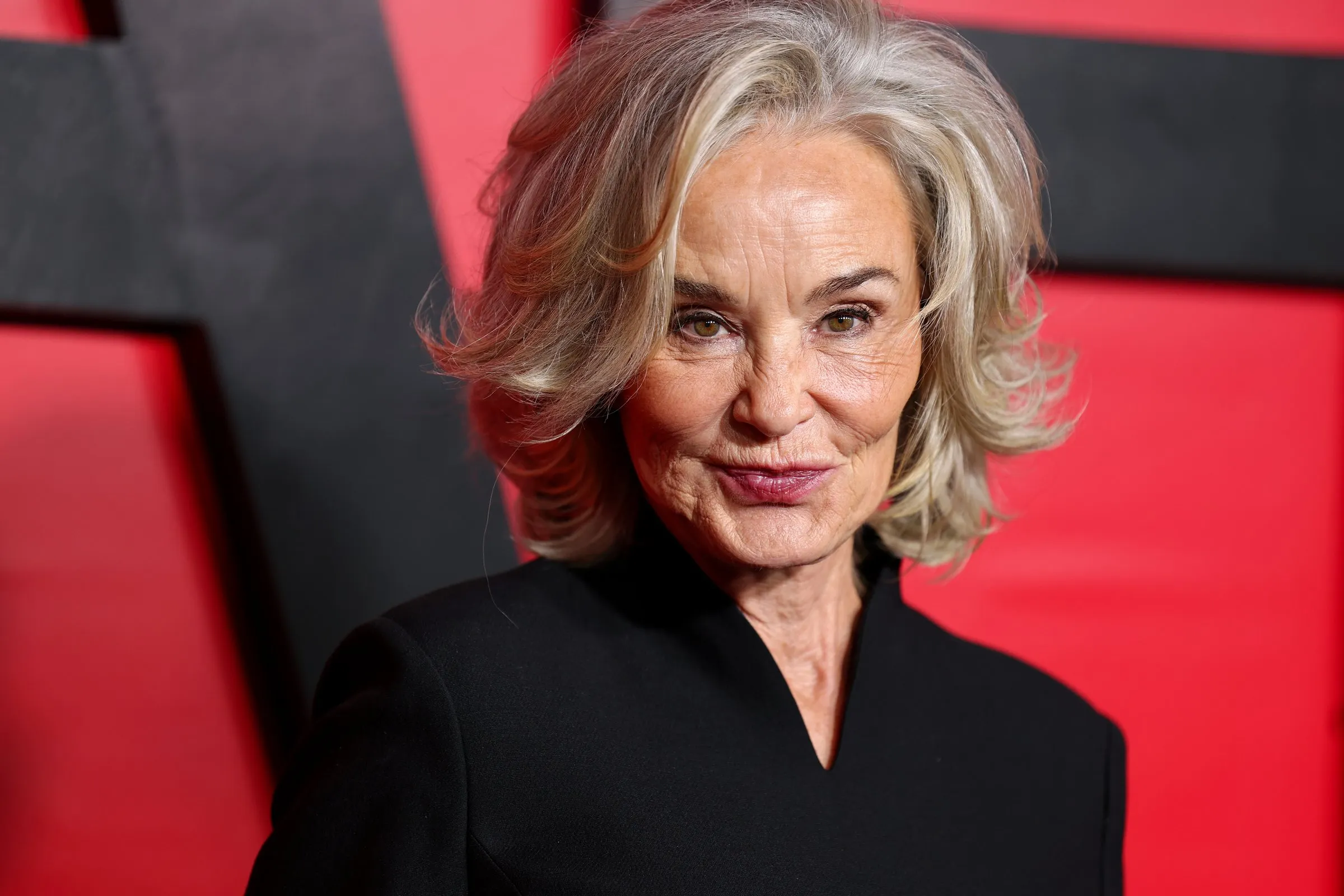 NEW YORK, NEW YORK - SEPTEMBER 23: Jessica Lange attends FX's