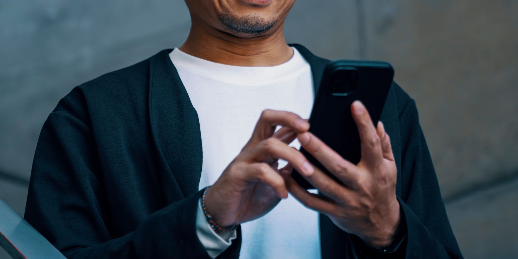 Man attacked in alleged Grindr trap as suspect told him 'I hate gay people'