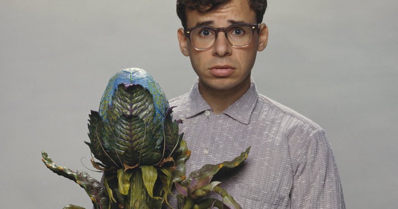 Canadien actor Rick Moranis with the plant Audrey II of the film Little Shop of Horrors, directed by Frank Oz and released in 1986. (Photo by Murray Close/Sygma/Sygma via Getty Images)